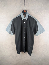 Team Wear Shirt Mens Medium M Grey Y2K Short Sleeve Work Wear